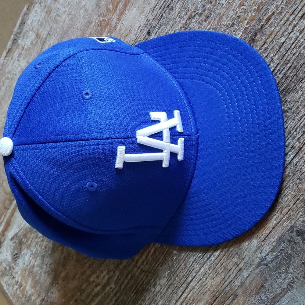 L.A. DODGERS World Series Champions NEW ERA Vintage HAT (BIN 007)